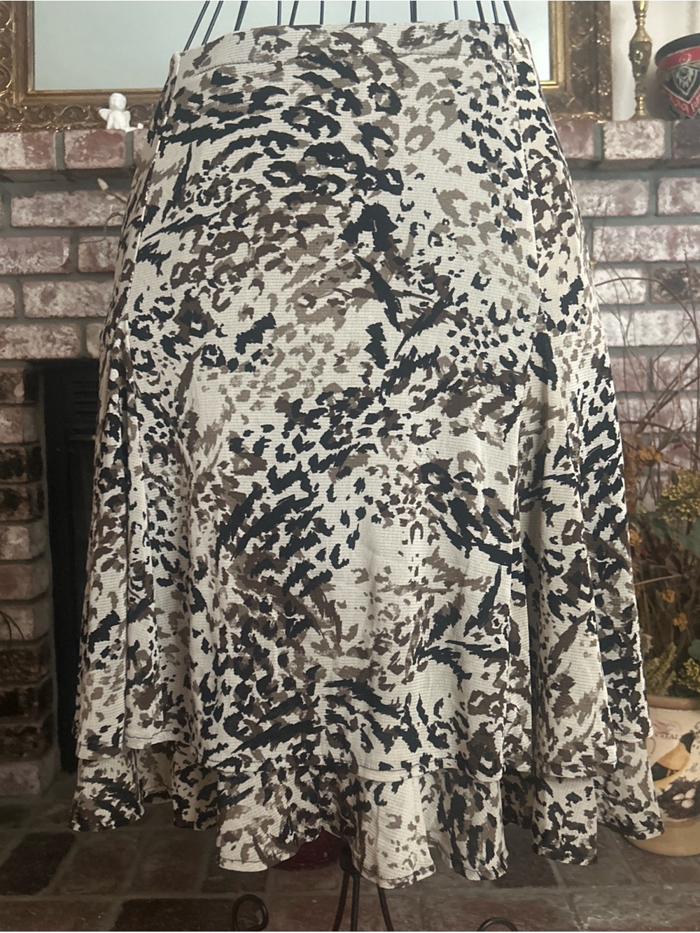 212 Collection Women’s Brown & Black Leopard Print Two Tiered Skirt Sz XL